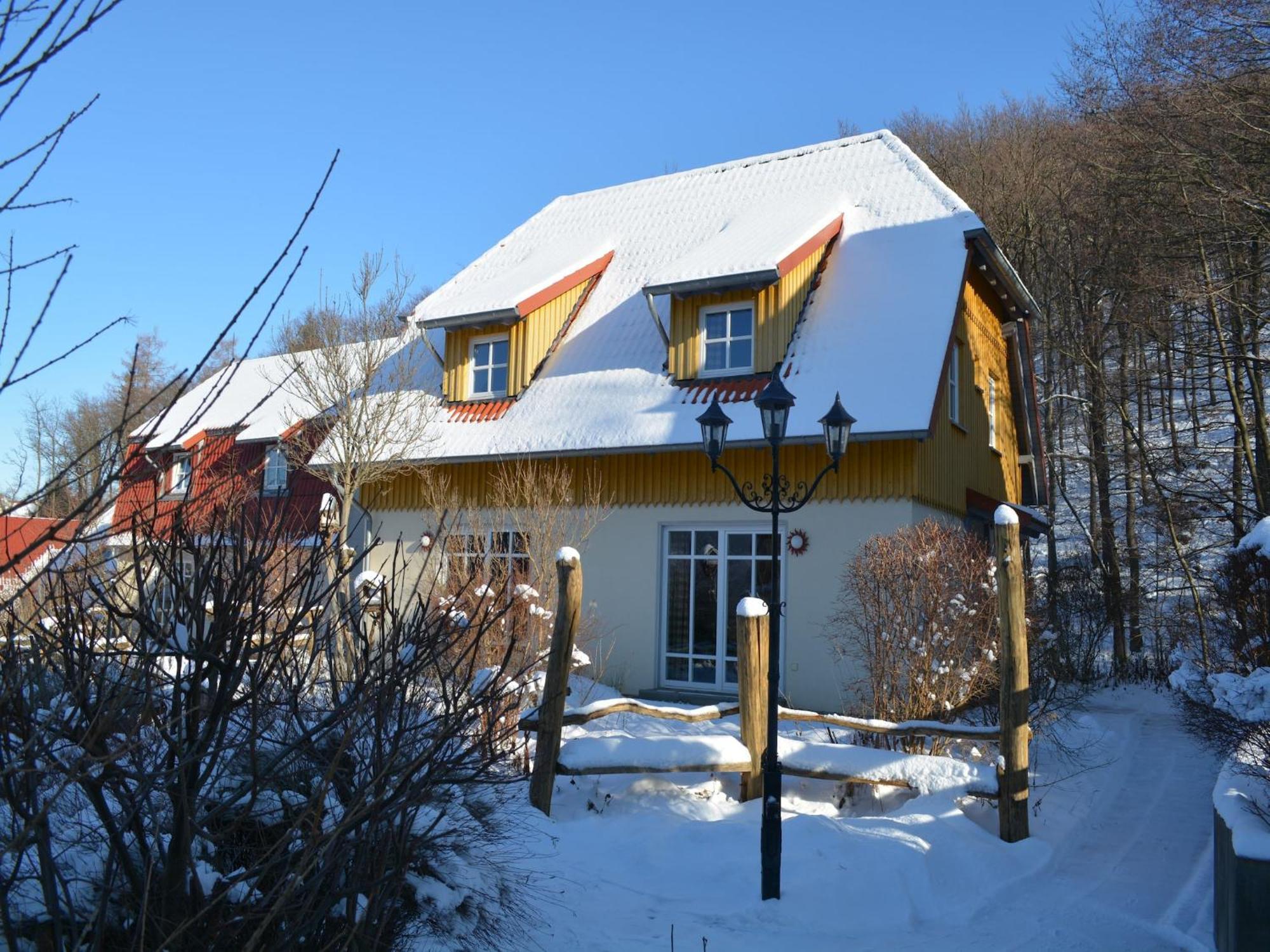 Holiday Home In Wernigerode With A Shared Pool Zewnętrze zdjęcie